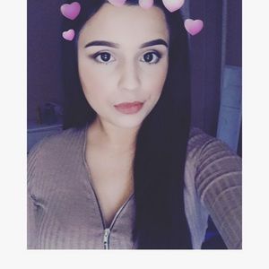 Meet your Posher, Siomara